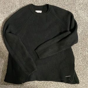 Carve designs warm black sweater with side zip